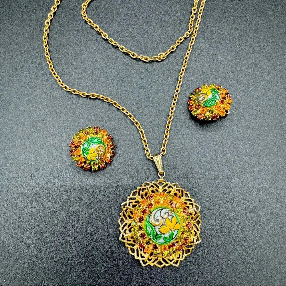 Vintage 1920s Art Nouveau Style Austrian Crystal Gold Tone Floral Necklace Set - Picture 3 of 17